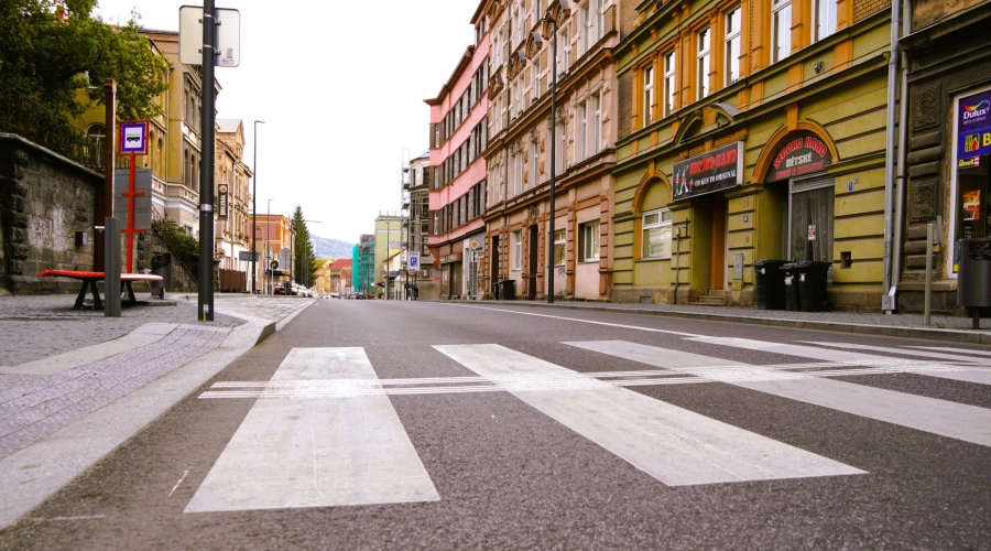 Teplická ulice v Podmoklech prošla revitalizací