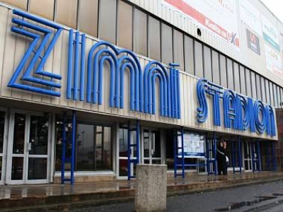 Zimní stadion bude mít novou střešní krytinu ještě letos