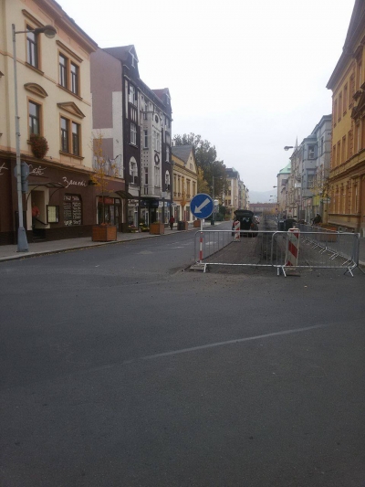 V ulici Prokopa Holého probíhají reklamační práce