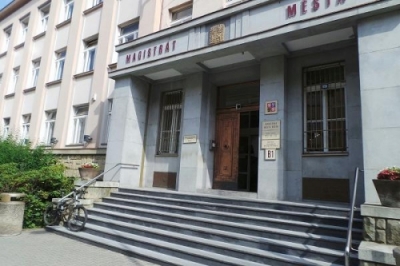 Budova magistrátu v ulici 28. října bude 16. dubna bez proudu, pracoviště zůstanou zavřená