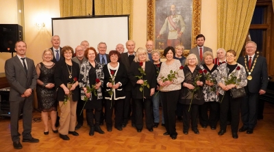 FOTO: Cenu města si převzali Valdemar Grešík a spolek Amici Decini