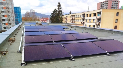 Nové fotovoltaické elektrárny přinesou městu úspory