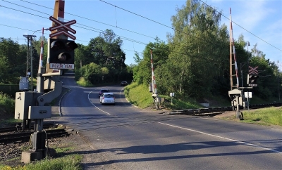 Na Starém Městě bude kvůli rekonstrukci uzavřen železniční přejezd